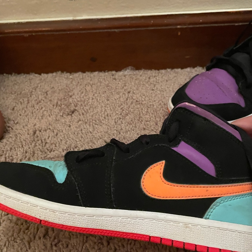 Jordan - Picture 2 of 3